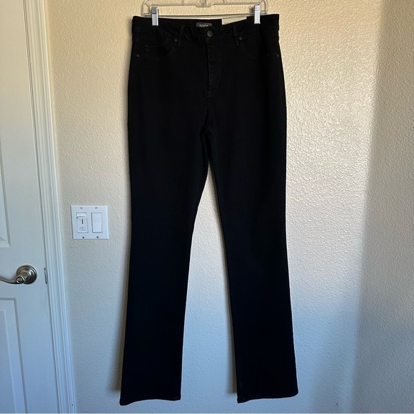 NWT NYDJ Billie Mini Bootcut Jeans In Sure Stretch® Denim With High Rise Black - Picture 4 of 16